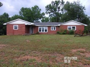 3048 Old Medina Rd, Jackson, TN 38305