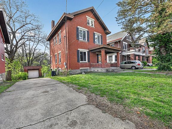 2nd image of 2525 Homestead Pl
