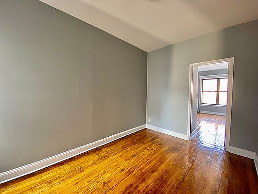 5th image of 30-38 30th St #3R