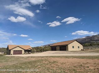 2883-301 County Rd, Parachute, CO 81635