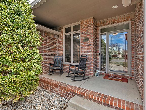 4th image of 3114 N Wild Rose Ct