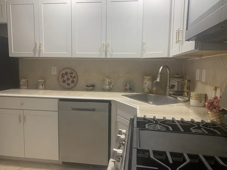 227 Lindsey Ct #1 — Photo 22
