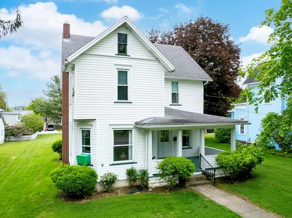 328 N Union St, Loudonville, OH 44842