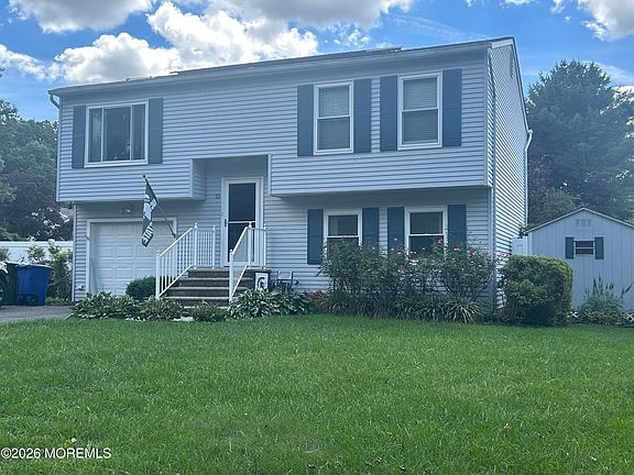 2nd image of 15 Barre Drive