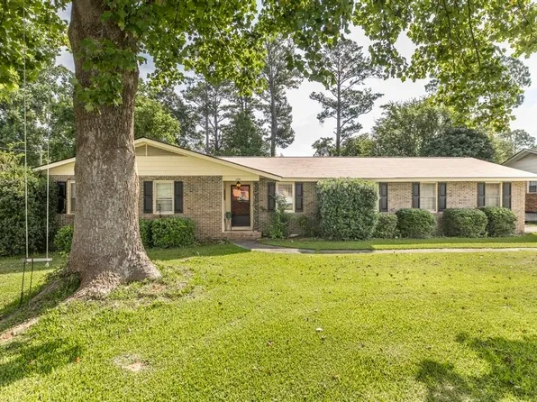 1251 Darlington Dr, Macon, GA 31210