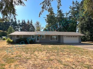 17040 SE Forest Hill Dr, Damascus, OR 97089