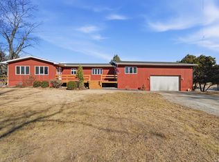 23632 Spring Creek Rd, Washington, IL 61571