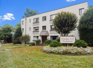 3819 Davis Pl NW APT 2, Washington, DC 20007