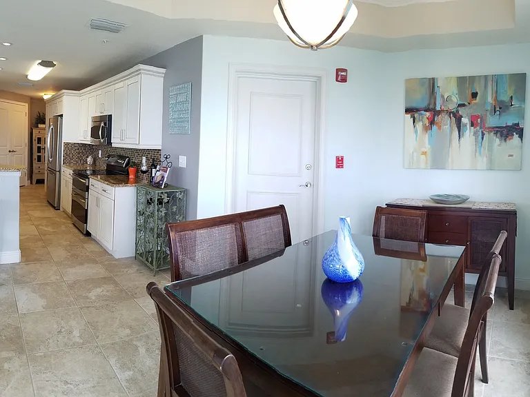 2801 Hill St #402 — Photo 9