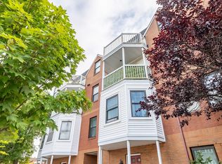 336 Adams St APT 22, Dorchester, MA 02122
