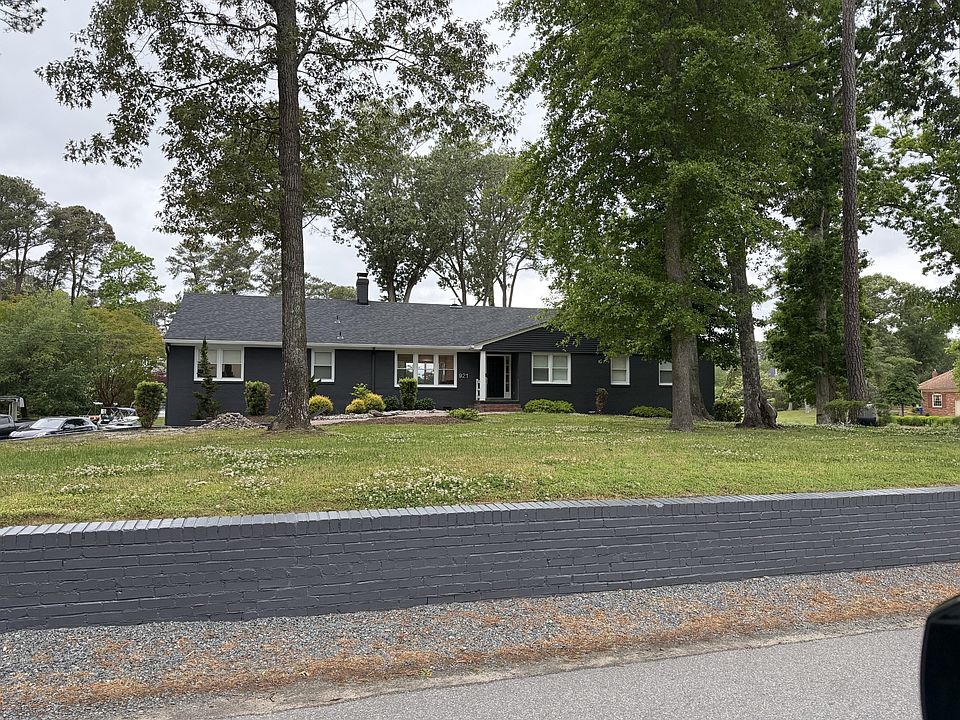 1st image of 921 Bobolink Dr