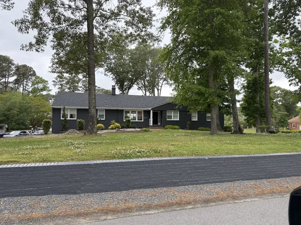 921 Bobolink Dr, Virginia Beach, VA 23451
