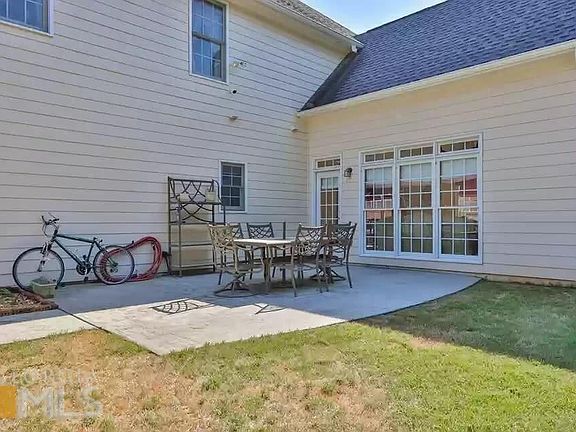5th image of 771 Windsor Creek Dr