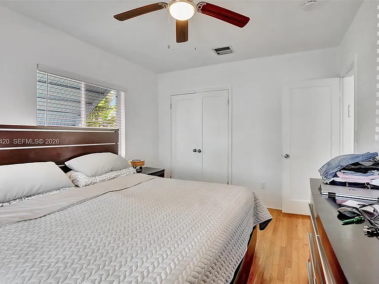 1523 Dewey St — Photo 26