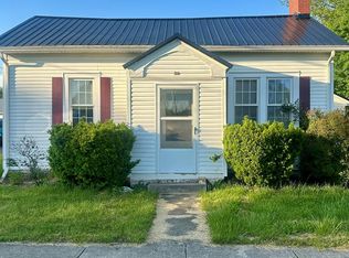 53 W High St, Frankfort, OH
