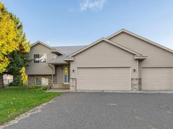 38465 Coventry Dr, North Branch, MN 55056
