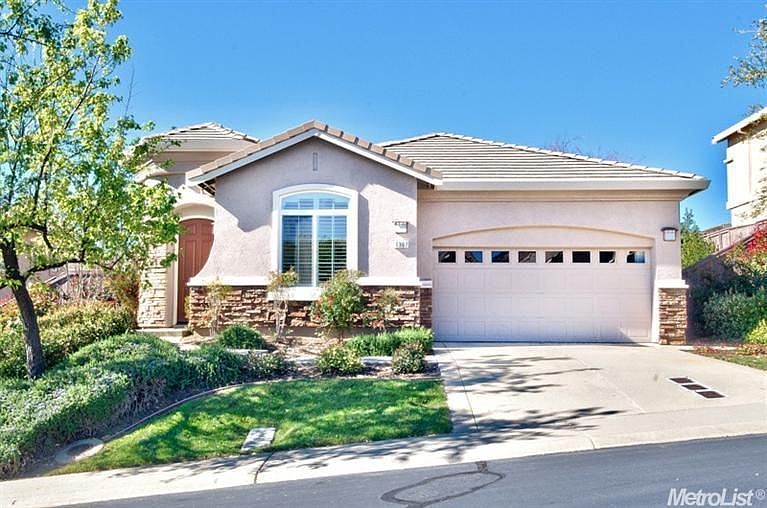 1st image of 1307 Villagio Dr