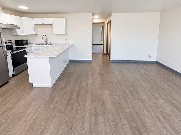 3rd image of 1009 W 30th Ave #4