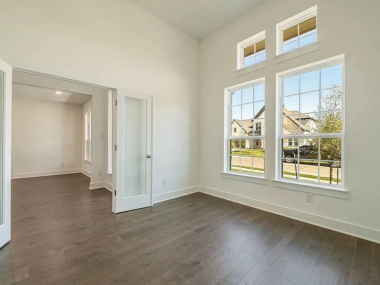 1412 Mulberry Oak Ln — Photo 11