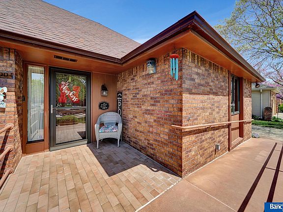 4th image of 1800 Trelawney Dr