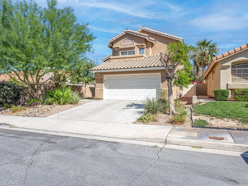 244 Camelback Ridge Ave