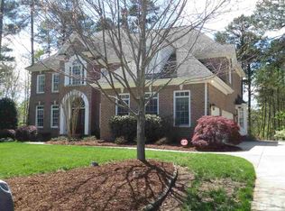 212 Bailey Ridge Dr, Morrisville, NC 27560