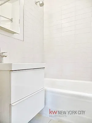 Rented by Keller Williams NYC | media 23