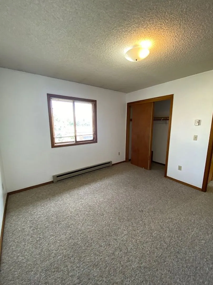3 Bedroom 2 1/2 Bathroom Townhouse- Close To Msu- — Photo 3