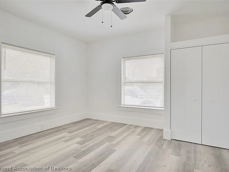 199 E Camphor St — Photo 26