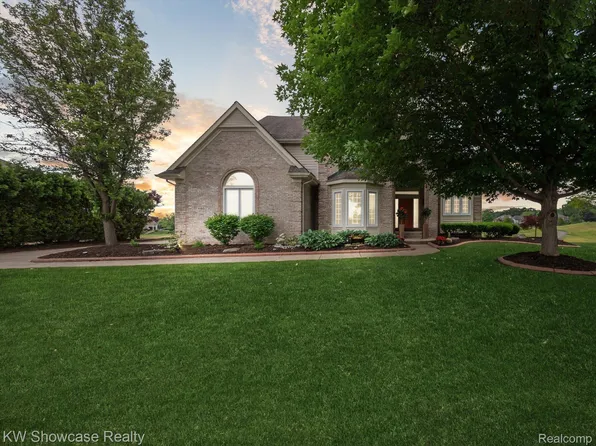 1185 Saint Andrews, Highland, MI 48357