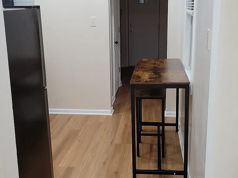 3226 Grayson St — Photo 8