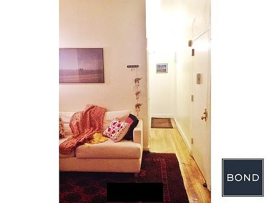 Rented by Bond New York | media 14