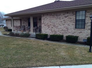 33576 Meldrum St, Chesterfield, MI 48047