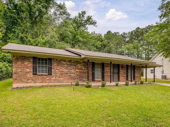 453 Stadium Dr, Grambling, LA 71245