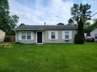 1907 Southwood Dr, Champaign, IL 61821