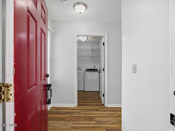 5th image of 2708 S 17th Street Apt C