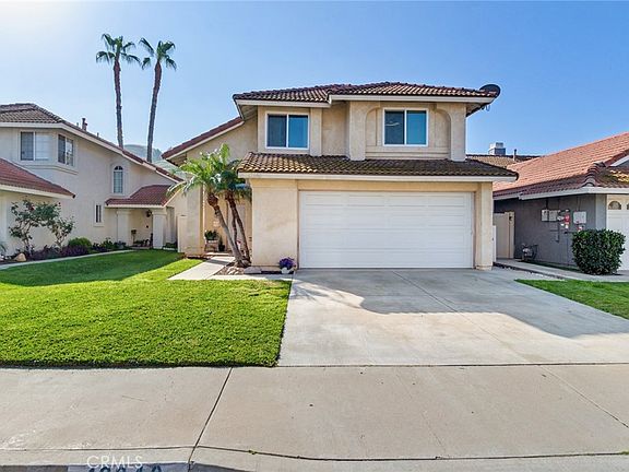 3rd image of 12840 Mayflower Ct