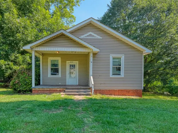 8120 2nd St, Boiling Springs, SC 29316