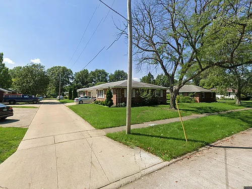 2005 Bruce Dr Photo 1