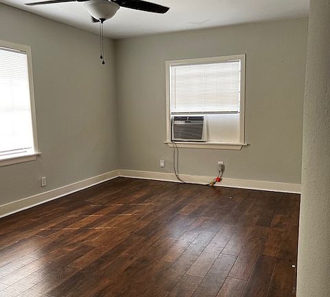 5th image of 6601 Meadowlawn St APT 3