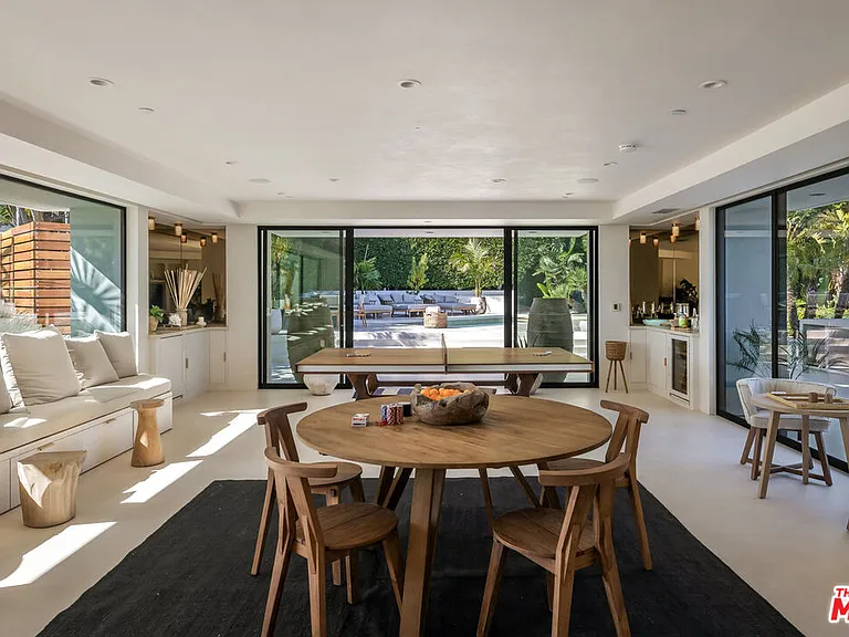 4310 Encinal Canyon Rd — Photo 20