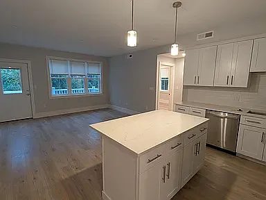 124 Kenrick St #3 — Photo 2
