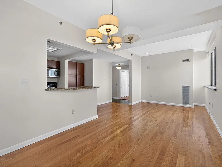 169 Monsignor Obrien Hwy #505 — Photo 10