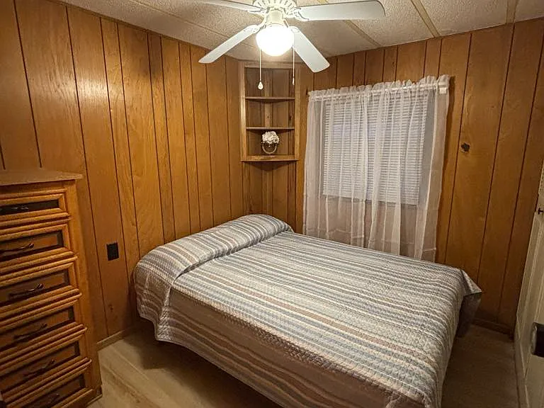 37105 Lois Ave — Photo 11