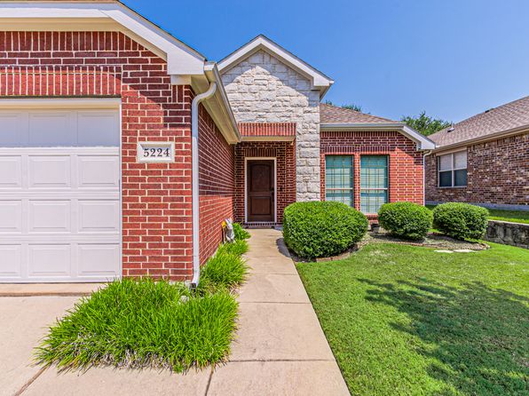5224 Bear Valley Dr