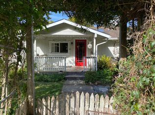 17950 Georges Ln, Fort Bragg, CA 95437