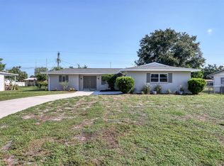 421 Glen Oak Rd, Venice, FL 34293