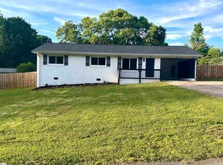 138 Basin Dr, Boiling Springs, SC 29316