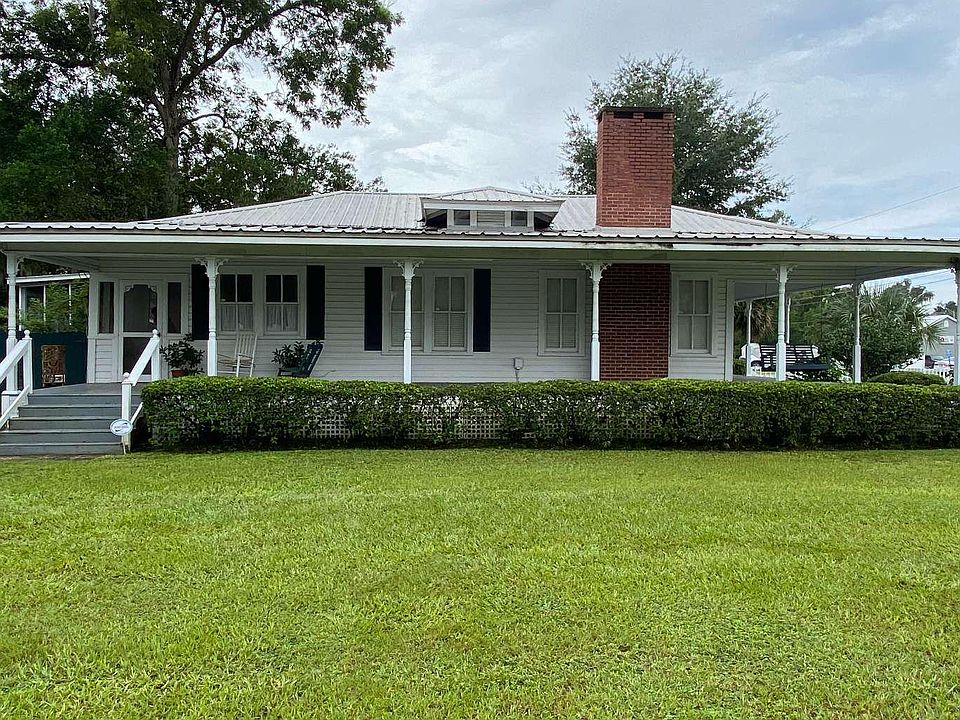 1st image of 351 SW Alachua Ave
