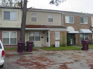 1006 Roundtable Ct, Chesapeake, VA 23323